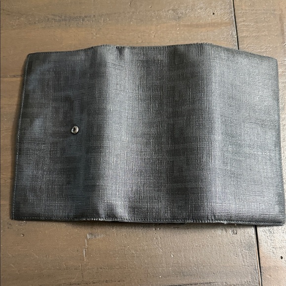 Authentic Fendi Black Textured Wallet - Picture 17 of 17